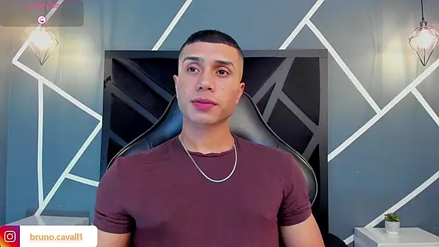 bruno cavalli online show from February 5, 5:34 am