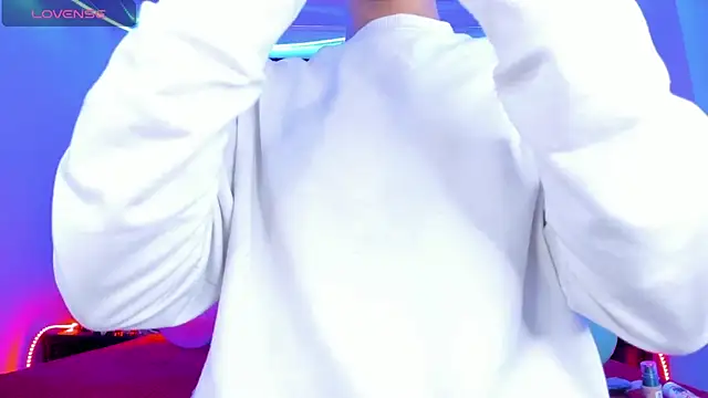 Ethan Boyy online show from March 28, 9:14 pm