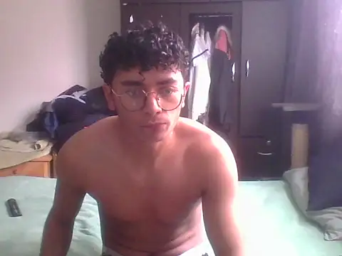 elbebesitobebelean666 online show from November 25, 3:45 pm