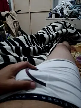 alejo5288 online show from October 20, 4:57 am