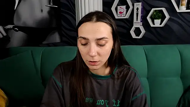 annabishop online show from February 15, 11:50 am