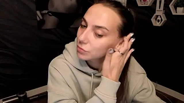 annabishop online show from October 8, 12:19 am