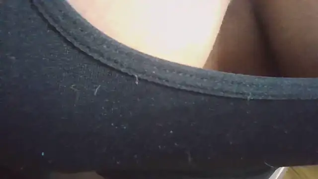 Snapshot of goddessvanessathebrat chatting on February 7, 8:42 pm goddessvanessathebrat online show from February 7, 8:42 pm