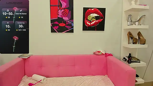 Snapshot of Brilly_Lily chatting on February 18, 5:20 am Brilly Lily online show from February 18, 5:20 am