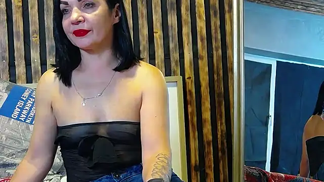 Tory Lovi online show from March 9, 6:43 pm