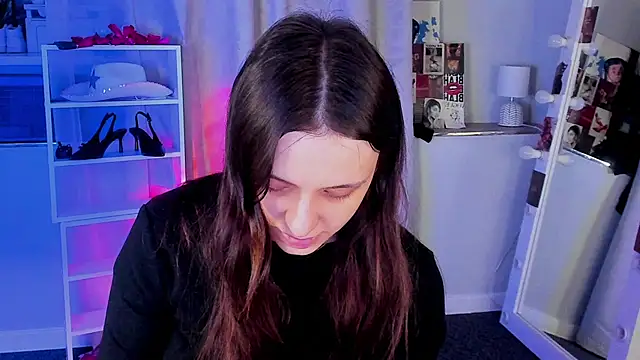 Sahara Shields online show from April 9, 9:36 am