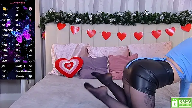 Eva  Summer online show from February 12, 1:06 pm