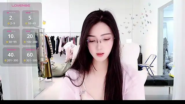 miaomiao-777 online show from November 12, 4:24 am