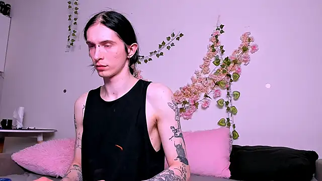 LadyTrep online show from April 24, 6:21 pm