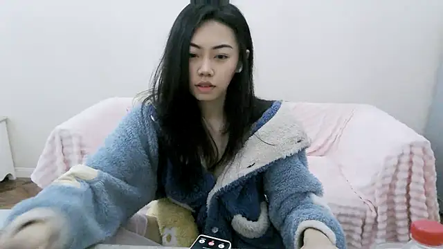 vnhfds online show from February 1, 1:44 am