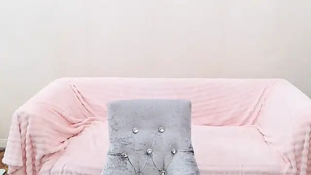 vnhfds online show from February 8, 12:50 pm