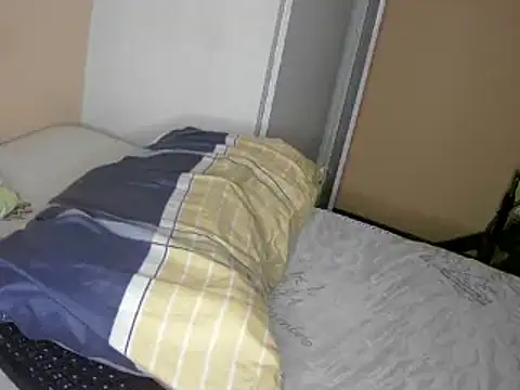 Snapshot of BigBootyStudent chatting on February 4, 10:02 pm BigBootyStudent online show from February 4, 10:02 pm