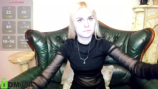 HillEva online show from October 13, 8:20 pm