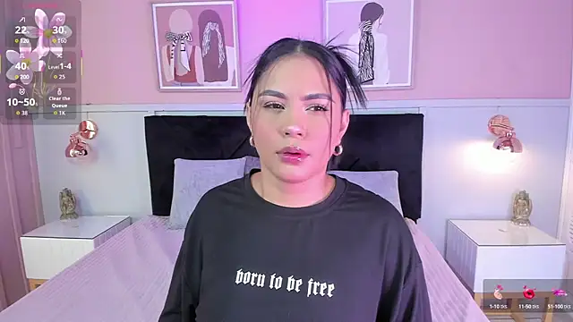 janna lopez  online show from October 3, 3:47 am