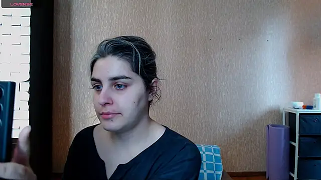  Roselina  online show from March 6, 8:55 am