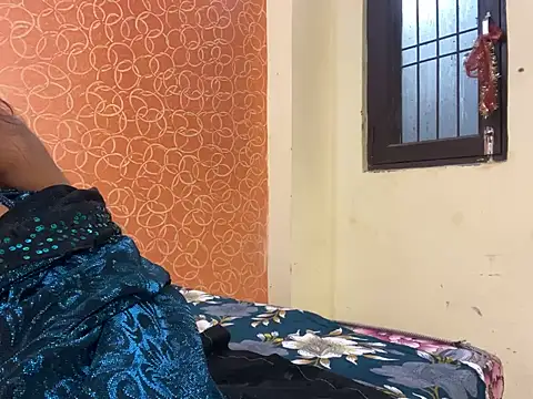 Snapshot of Sandhya_lovely chatting on February 2, 8:35 am Sandhya lovely online show from February 2, 8:35 am