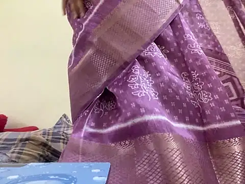 Snapshot of Sandhya_lovely chatting on September 23, 10:40 am Sandhya lovely online show from September 23, 10:40 am