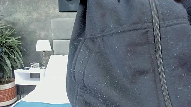 bruce hans online show from October 14, 11:44 am