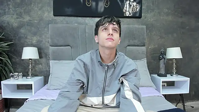 bruce hans online show from November 8, 11:43 am