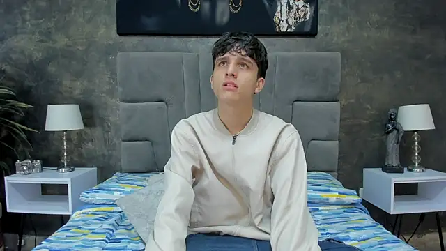 bruce hans online show from April 7, 11:43 am