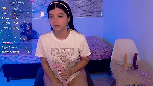 IslaBlaze online show from February 19, 6:54 pm