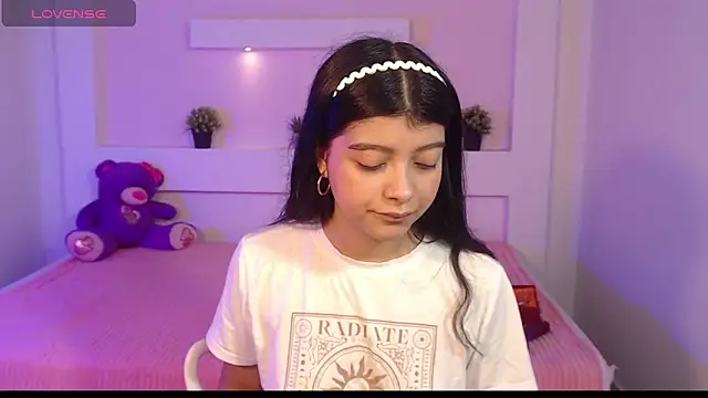 IslaBlaze online show from March 1, 3:27 pm