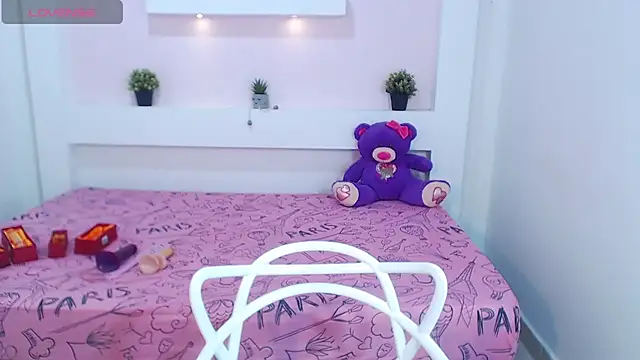 IslaBlaze online show from March 7, 12:56 pm