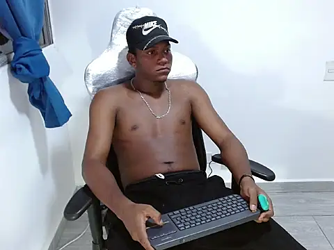 Master foot  online show from June 20, 2:58 am