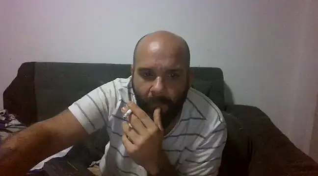 Snapshot of Chubi6669 chatting on March 15, 6:14 am Chubi6669 online show from March 15, 6:14 am