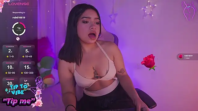 emma soffia  online show from February 1, 7:13 pm