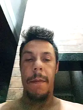 Snapshot of Santanacumxplod chatting on February 4, 1:56 am Santanacumxplod online show from February 4, 1:56 am