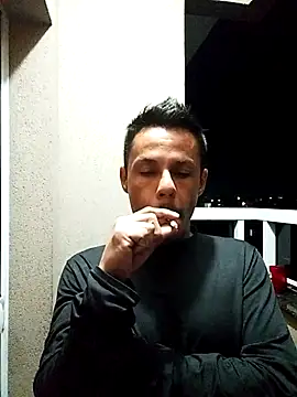 Snapshot of Santanacumxplod chatting on September 13, 2:22 am Santanacumxplod online show from September 13, 2:22 am