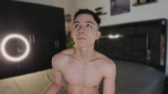 alanblack1 online show from April 24, 2:30 pm