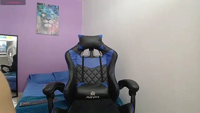 alana lara online show from November 29, 4:59 am