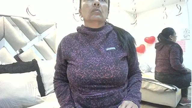 raquell moore online show from February 15, 2:25 pm