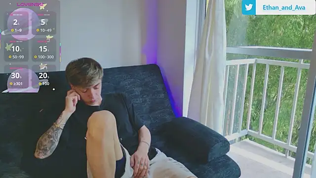 ethan and ava online show from November 5, 12:38 pm