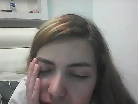 Snapshot of VittoriaTaylor chatting on November 27, 3:08 am VittoriaTaylor online show from November 27, 3:08 am