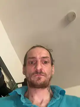 Snapshot of DalM98 chatting on May 14, 12:45 pm DalM98 online show from May 14, 12:45 pm