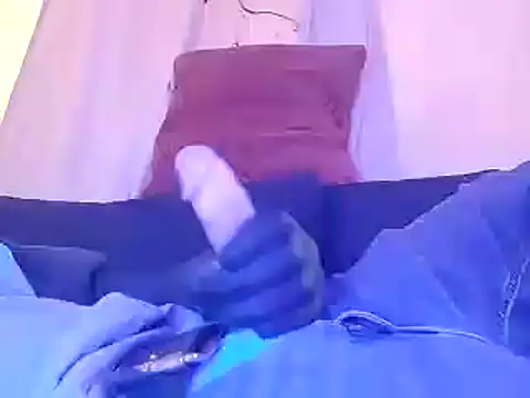 bwcbeat83 online show from January 24, 12:42 am