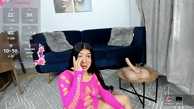 Snapshot of NicolettaLima chatting on October 15, 11:05 pm NicolettaLima online show from October 15, 11:05 pm