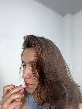 Snapshot of Bella_still chatting on July 5, 2:35 pm Bella still online show from July 5, 2:35 pm