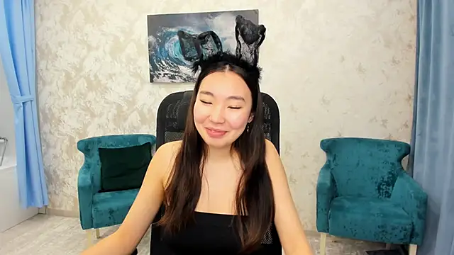 Snapshot of AnnaReyla chatting on February 7, 5:31 am AnnaReyla online show from February 7, 5:31 am