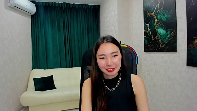 Snapshot of AnnaReyla chatting on March 12, 2:12 pm AnnaReyla online show from March 12, 2:12 pm