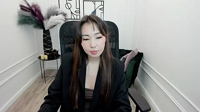 Snapshot of AnnaReyla chatting on November 24, 7:24 pm AnnaReyla online show from November 24, 7:24 pm