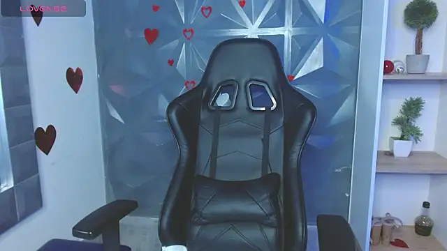 miss honey01 online show from March 15, 11:06 pm