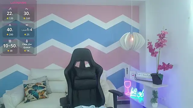 miss honey01 online show from September 23, 11:41 pm