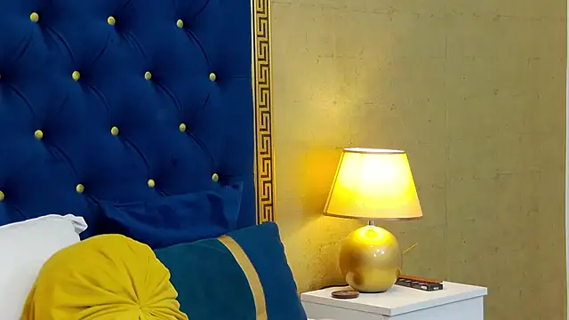 Annabellerise online show from February 25, 6:09 pm