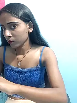 Snapshot of Divya-2007 chatting on February 14, 7:28 am Divya-2007 online show from February 14, 7:28 am