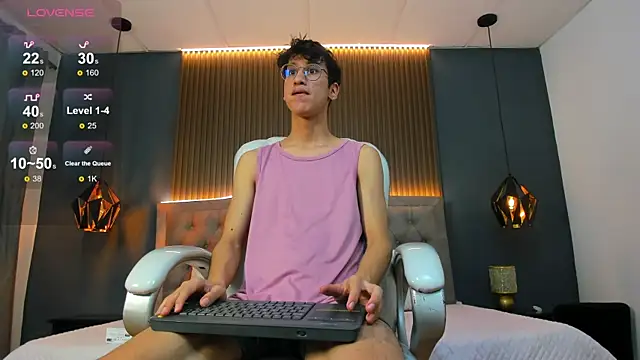 Cum hunters online show from September 16, 3:18 am