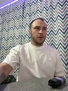 Snapshot of _XxX-XxX_ chatting on January 15, 1:56 am  XxX-XxX  online show from January 15, 1:56 am